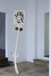 Phillip Zaiser Gordons-2 wood, coconut, black ink, ca. 250x70x20 cm 2009